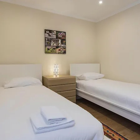 Martim Moniz Charming By Village